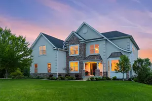 16331 Sohm Ct, Eden Prairie, MN 55347 - Photo 2