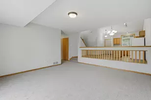 4104 Jarmann Ln, Shakopee, MN 55379 - Photo 4