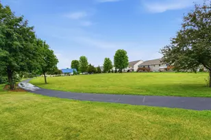 4104 Jarmann Ln, Shakopee, MN 55379 - Photo 24