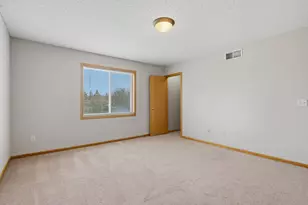 4104 Jarmann Ln, Shakopee, MN 55379 - Photo 14