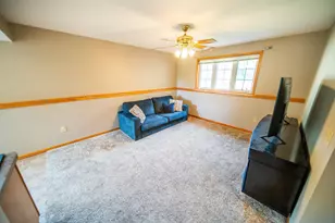 3834 Strathmore Ln SE, Rochester, MN 55904 - Photo 20