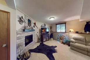 1825 Bayview Dr, Albert Lea, MN 56007 - Photo 12