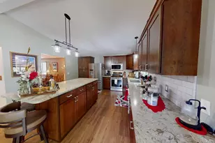 1825 Bayview Dr, Albert Lea, MN 56007 - Photo 6