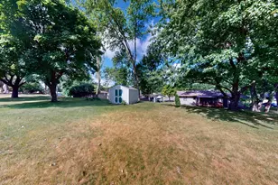 1825 Bayview Dr, Albert Lea, MN 56007 - Photo 26