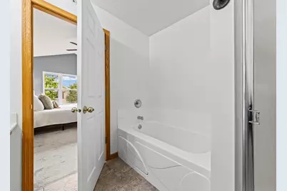 5020 Holly Lane N #4, Plymouth, MN 55446 - Photo 34