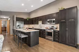 3430 Juliet Dr, Woodbury, MN 55125 - Photo 2