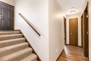 280 Highlands Ave, Zumbrota, MN 55992 - Photo 8