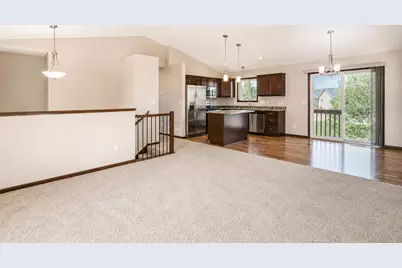280 Highlands Avenue, Zumbrota, MN 55992 - Photo 4