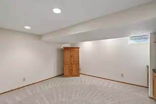 1870 Eagle Ridge Dr, Mendota Heights, MN 55118 - Photo 24
