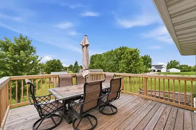121 Shire Road N, Watkins, MN 55389 - Photo 28