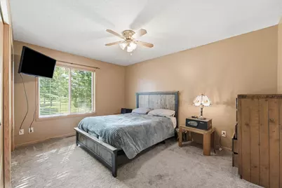 121 Shire Road N, Watkins, MN 55389 - Photo 16