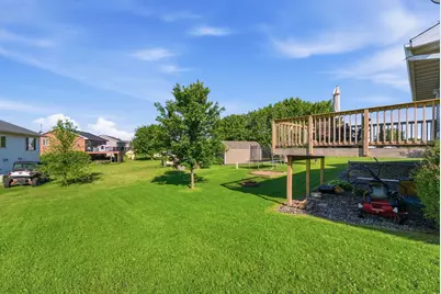 121 Shire Road N, Watkins, MN 55389 - Photo 30