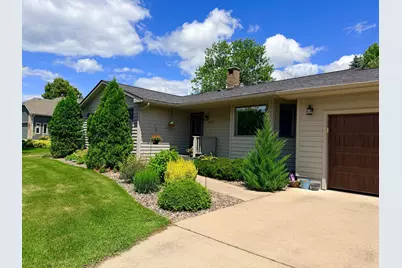 437 Crescent Drive, Albert Lea, MN 56007 - Photo 2