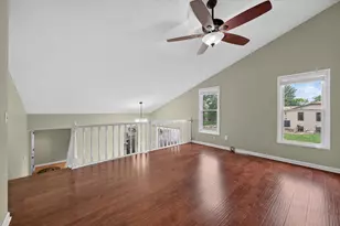 3984 Orchid Ln N, Plymouth, MN 55446 - Photo 10