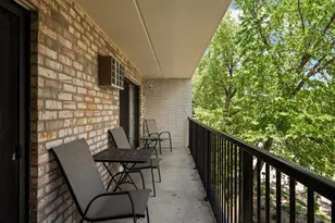 10501 Cedar Lake Rd, Hopkins, MN 55305 - Photo 10