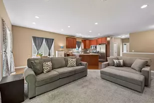 3165 Doneene Ln, Eagan, MN 55121 - Photo 4
