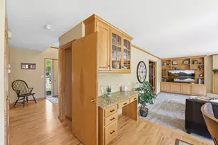 8511 Cedar Ct, Victoria, MN 55386 - Photo 12
