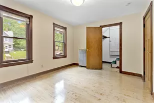 157 Bates Ave, Saint Paul, MN 55106 - Photo 14