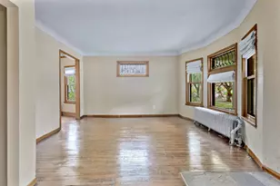 157 Bates Ave, Saint Paul, MN 55106 - Photo 8