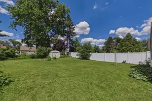 2111 1st Ave SE, Austin, MN 55912 - Photo 24