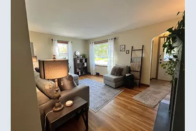 2111 1st Avenue SE, Austin, MN 55912 - Photo 6