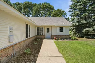 704 24th St SE, Willmar, MN 56201 - Photo 28