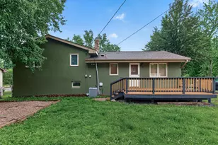 2728 5th Ave E, North Saint Paul, MN 55109 - Photo 30