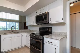 9700 Portland Ave S, Bloomington, MN 55420 - Photo 18