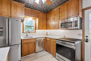 1133 California Ave W, Saint Paul, MN 55108 - Photo 8