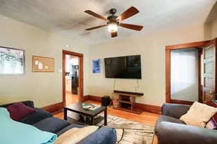 106 N Pine St, Chaska, MN 55318 - Photo 4