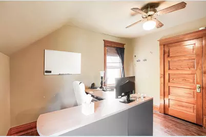 106 N Pine Street, Chaska, MN 55318 - Photo 10