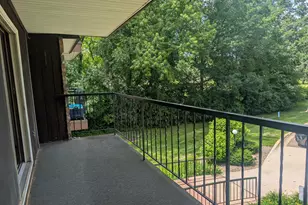 260 Westview Dr, West Saint Paul, MN 55118 - Photo 10