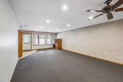 18716 Kalmar Court, Lakeville, MN 55044 - Photo 28