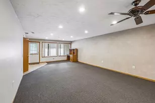 18716 Kalmar Ct, Lakeville, MN 55044 - Photo 28
