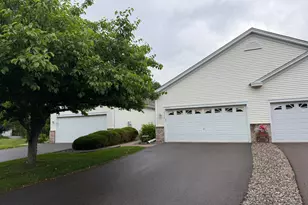 18716 Kalmar Ct, Lakeville, MN 55044 - Photo 1