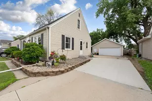 339 Jefferson Ave, North Mankato, MN 56003 - Photo 30
