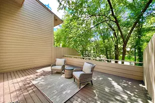 10245 Scarborough Rd, Bloomington, MN 55437 - Photo 12