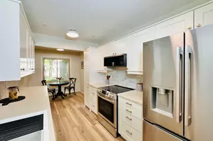 10245 Scarborough Rd, Bloomington, MN 55437 - Photo 2