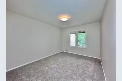 10245 Scarborough Road, Bloomington, MN 55437 - Photo 12