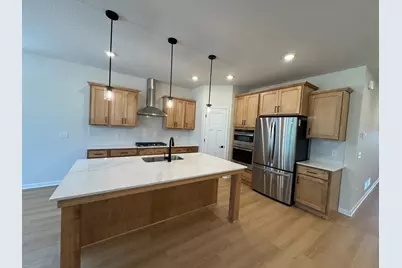 8219 Haywood Drive, Lino Lakes, MN 55014 - Photo 2