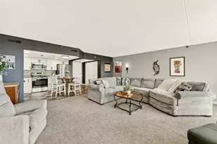 625 19th St NW, Rochester, MN 55901 - Photo 4