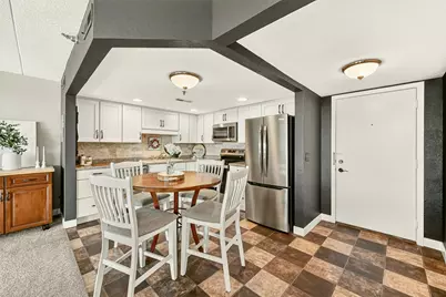 625 19th Street NW #802, Rochester, MN 55901 - Photo 2