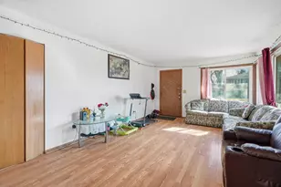 1561 Clarence St, Saint Paul, MN 55106 - Photo 4