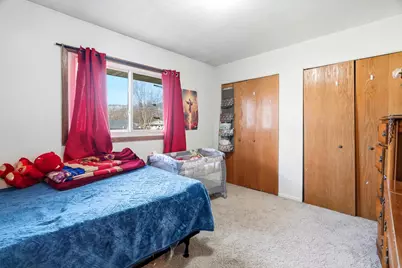 1561 Clarence Street, Saint Paul, MN 55106 - Photo 10