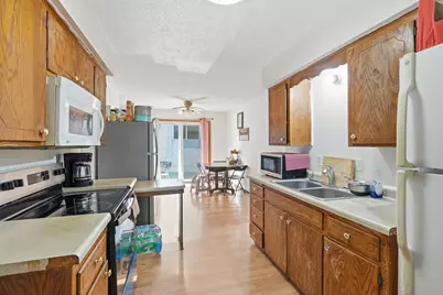 1561 Clarence Street, Saint Paul, MN 55106 - Photo 8