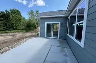 8223 Haywood Dr, Lino Lakes, MN 55014 - Photo 18
