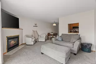 14282 Empire Ave, Apple Valley, MN 55124 - Photo 6
