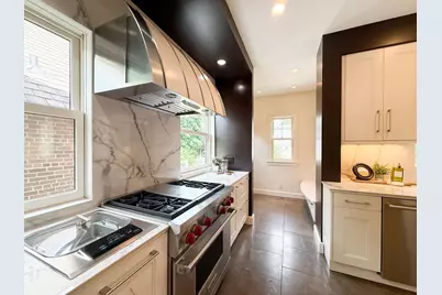 909 8th Street SW, Rochester, MN 55902 - Photo 22