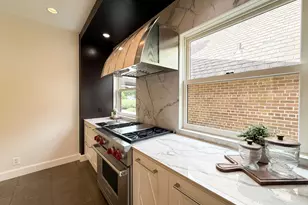 909 8th St SW, Rochester, MN 55902 - Photo 24