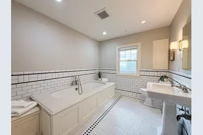 909 8th Street SW, Rochester, MN 55902 - Photo 42